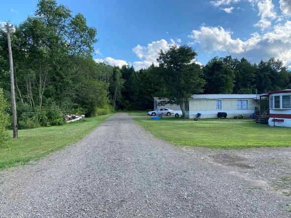 160 Railroad Ave, Roulette, PA 16746